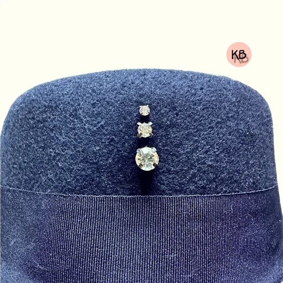 Cute hat - Picture 4 of 4